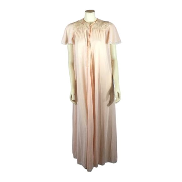 Vintage long nightgown in pink with lace & front tie closing size medium - Picture 2 of 12